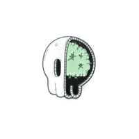 PIN HIGH SKULLS 2-HIGHTRIP (DS)
