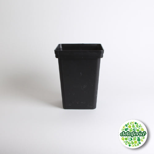 5 Litros Maceta Plástica Negra (18x18 cm)