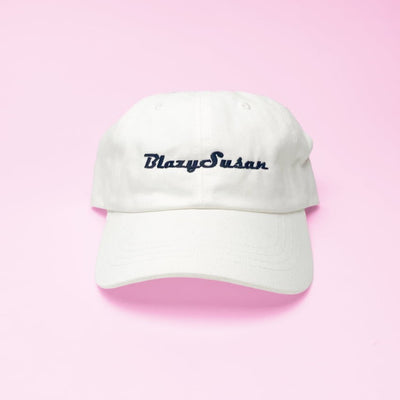 DAD HATS WHITE-BLAZY SUSAN (DS)