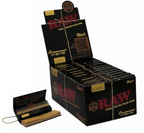 PAPELILLOS BLACK CONNOISSUER CON TIPS 1 1/4 24U-RAW